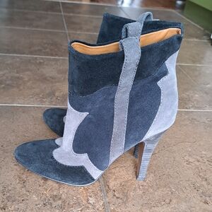 Nine West Two-Tone Gray Suede Heeled Boots